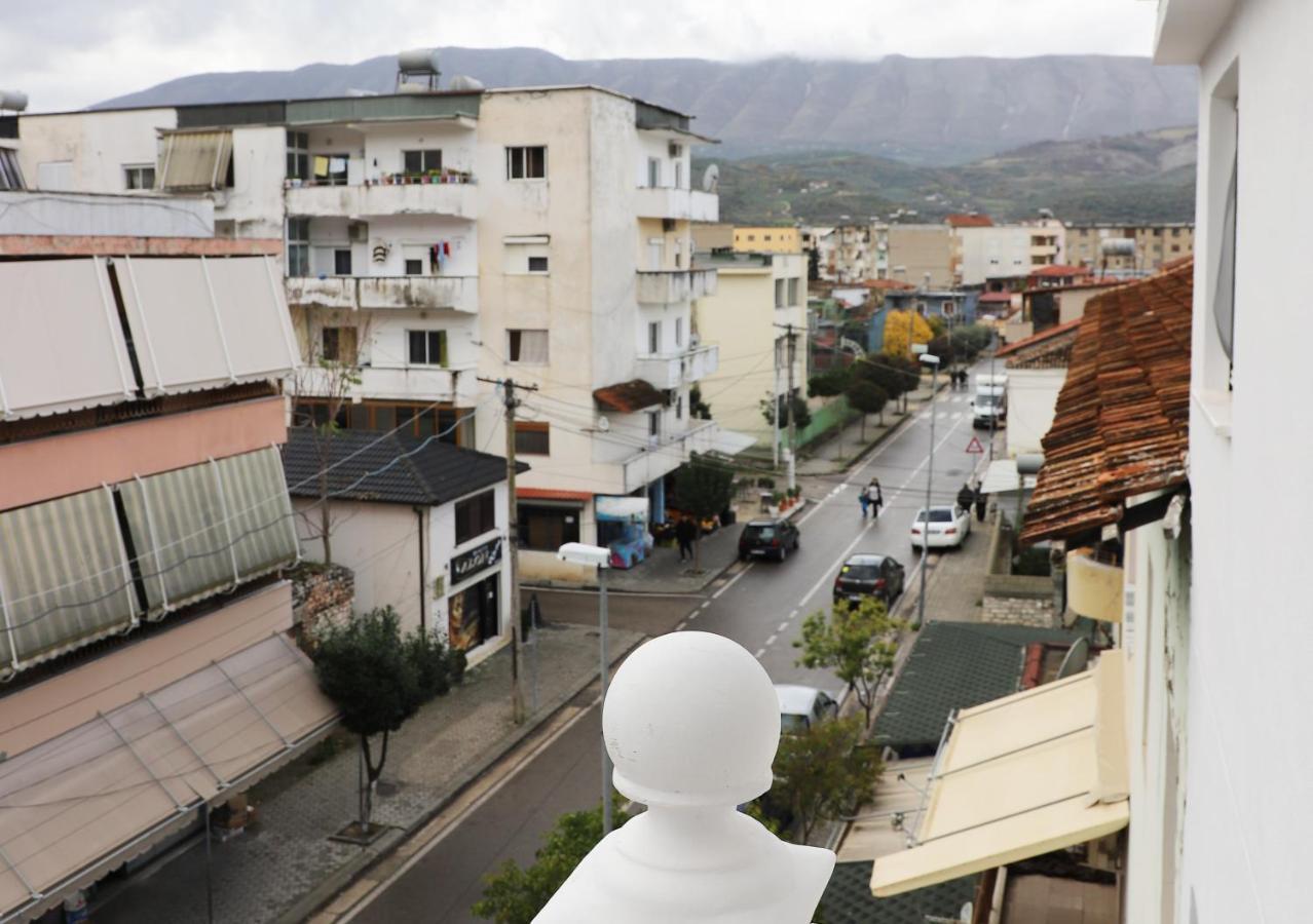 Mili Hotel Berat Exteriör bild